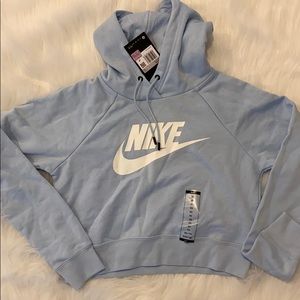 Cropped Nike Hoodie